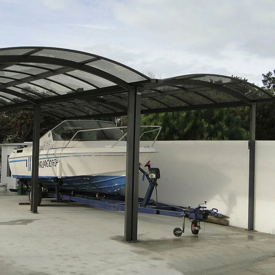 Carport pour bateau