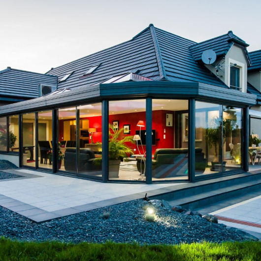 Quelles sont les diff&eacute;rences entre une v&eacute;randa et une extension de maison ?