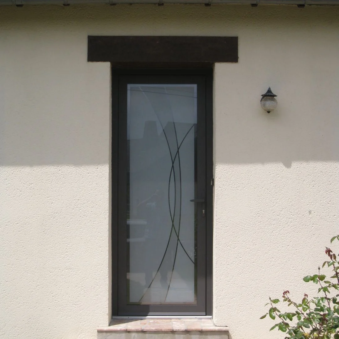 Porte d'entrée vitrée